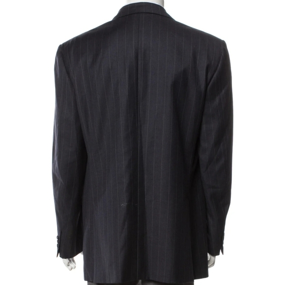 Brioni double button Blazer, Wool, Blue pinstripe, classic men's suit jacket. - Picture 3 of 15